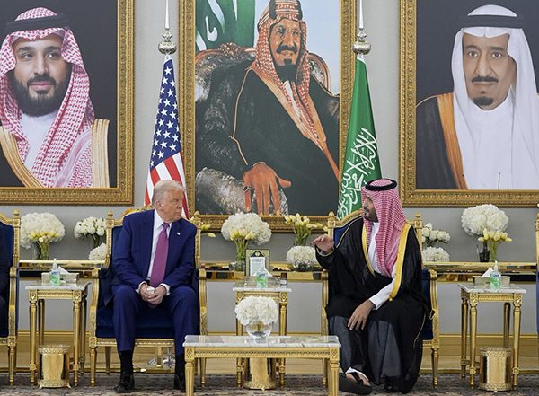 World News | Trump Announces Plan to Lift Sanctions on Syria After Assad's Fall