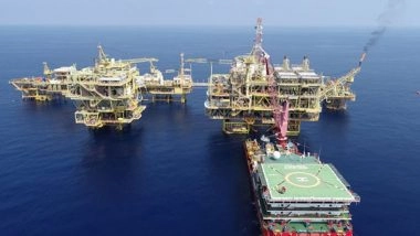 Business News | US May Reduce Oil Production Because of Sluggish Demand and Falling Crude Prices: S&P