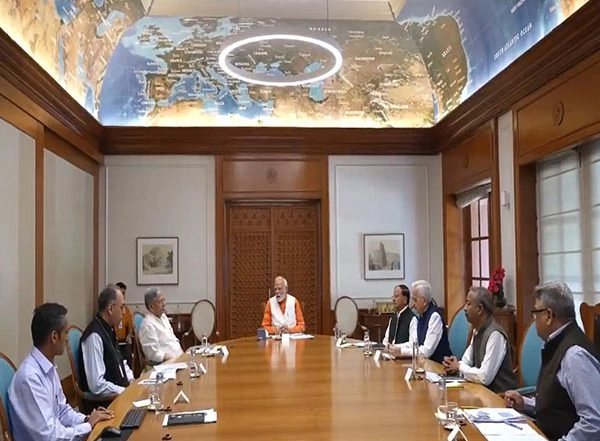 Business News | PM Modi Chairs Meeting of Fisheries Sector to Boost Seafood Exports