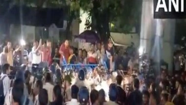 India News | Teachers Injured in Clash Between Protesting SSC Teachers and Police Personnel Resorting to Lathi Charge