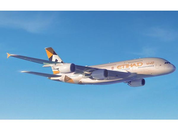 Business News | Etihad Airways Orders 28 Boeing Aircraft Worth USD 14.5 Billion During Trump's Gulf Visit