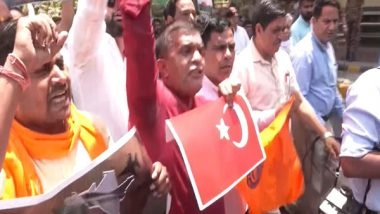 India News | Swadeshi Jagran Manch Holds Protests Against Turkiye in Delhi After Support to Pakistan During Tensions with India
