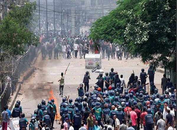 World News | Bangladeshi Women's Rights Activists Rally Against Anti-feminist Wave