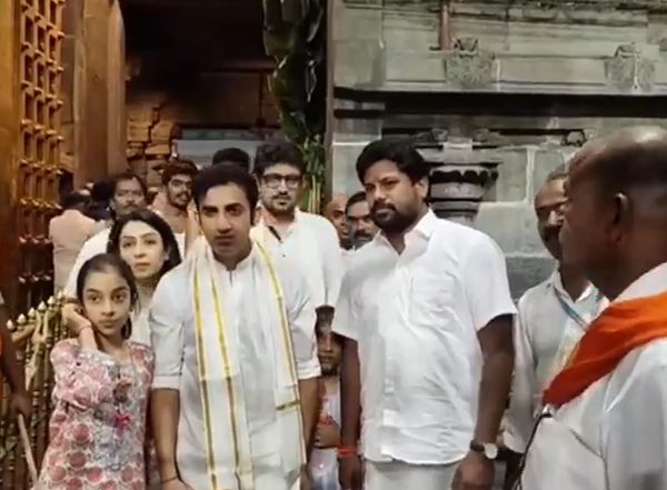 Sports News | Indian Team Head Coach Gambhir Offers Prayers at Sri Venkateswara Swamy Temple
