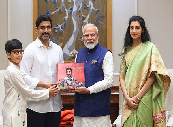 India News | Andhra Pradesh Minister Nara Lokesh, Family Meet with PM Modi