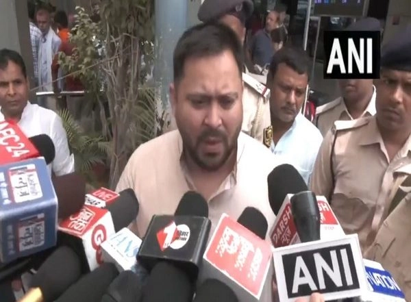India News | People of Bihar Know at Whose Behest It is Happening: Tejashwi Yadav on ASA-Jan Suraaj Party Merger