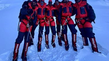 World News | Joint Team of Indian and Nepali Army Summits Mt Kanchenjunga