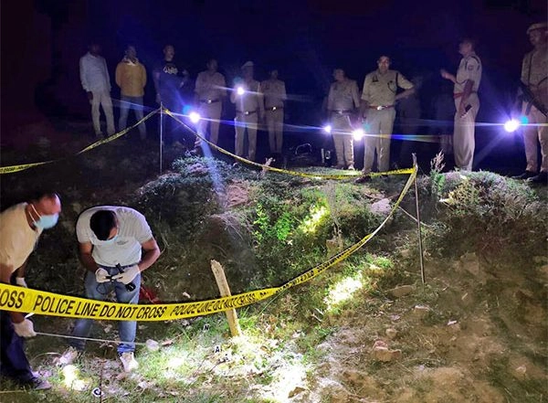 India News | UP: Notorious Criminal Carrying Rs 1 Lakh Bounty Killed in Police Encounter