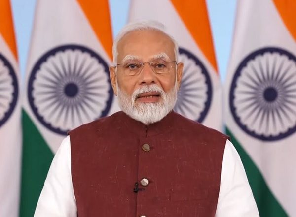 India News | PM Modi Pays Tribute to Former PM Rajiv Gandhi on His Death Anniversary