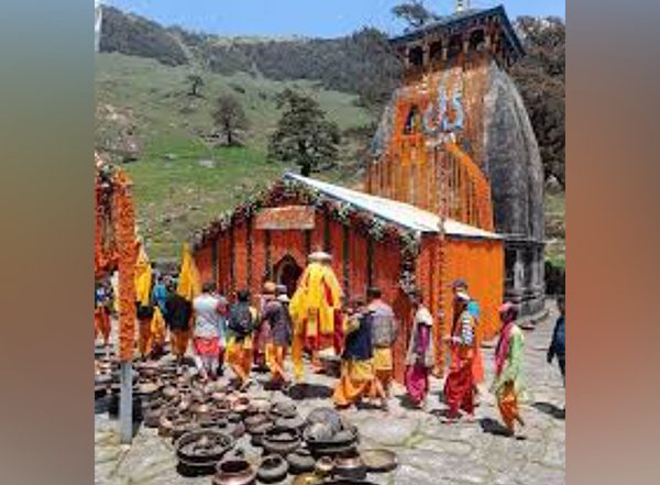 India News | Uttarakhand: Doors of Shri Madhmaheshwar Temple Open for Pilgrims Amid Grand Ceremonies