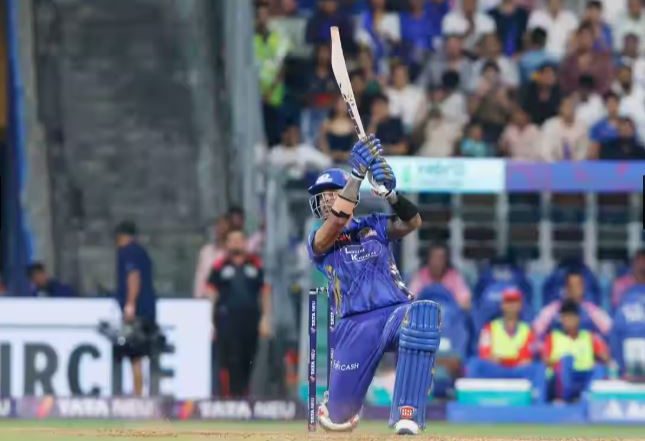 Sports News | IPL 2025: Suryakumar Yadav's Unbeaten 73* Takes Mumbai Indians to 180/5 in 20 Overs Against Delhi Capitals