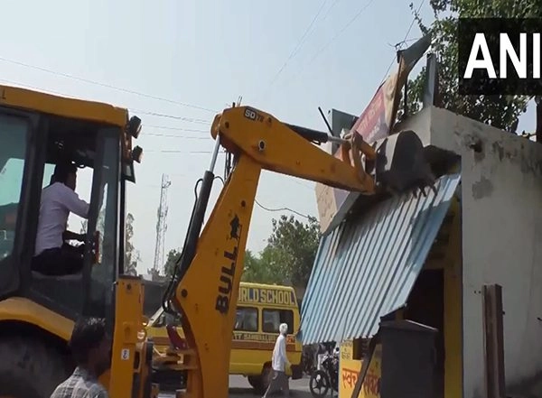 India News | UP: Sambhal Beautification Underway; Administration Carries out Demolition Drive