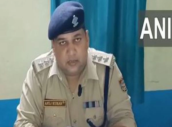 India News | Uttarakhand Police Urges Public to Avoid Ganga Ghats as River Level Rises Due to Rain, Dam Release