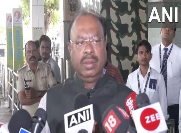 India News | Rahul Gandhi's Remark on Govt's Foreign Policy 'unfortunate': Maharashtra BJP Chief Bawankule