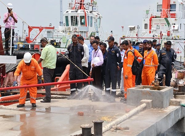 India News | ICG, Haldia Dock Complex Conduct Marine Pollution Response Workshop to Strengthen Oil Spill Readiness