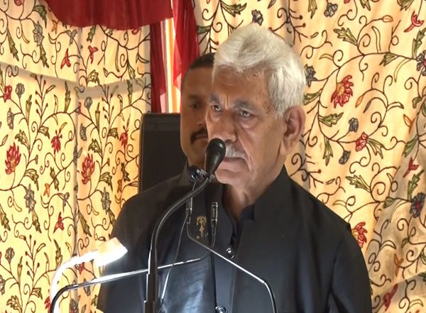 India News | J-K: Lieutenant Governor Manoj Sinha Lays Foundation Stone of Guest House at Holy Shrine Dargah Hazratbal