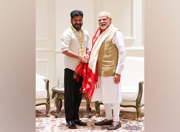 India News | Telangana CM Revanth Reddy Meets PM Modi; Discusses Need for Rapid Urban Transformation