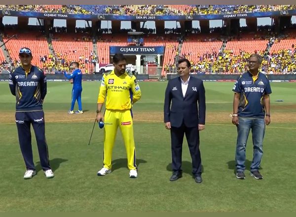 Sports News | IPL 2025: Chennai Super Kings Win Toss; Opt to Bat First Against Gujarat Titans