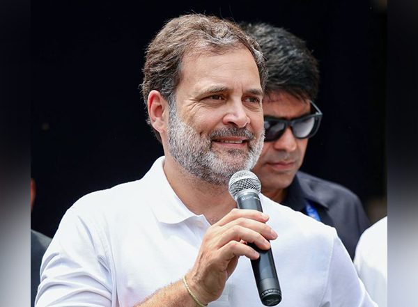 India News | Rahul Gandhi Calls 'Not Found Suitable' Label New Form of 'Manuvaad', Slams Modi Govt over Vacant Reserved Posts
