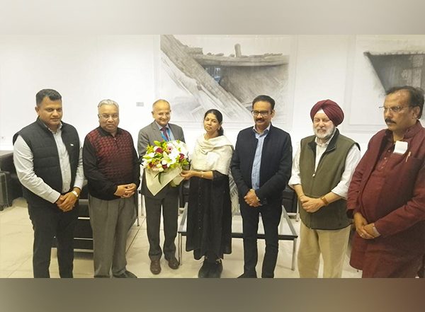 World News | All-party Delegation Led by DMK MP Kanimozhi Karunanidhi Arrives in Greece