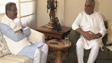 India News |  Union Education Minister Dharmendra Pradhan Meets Union Environment Minister Bhupender Yadav to Discuss Zoo, Nagar Vans in Sambalpur