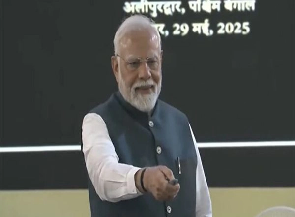 India News | PM Modi Lays Foundation Stone of City Gas Distribution Project for West Bengal Districts