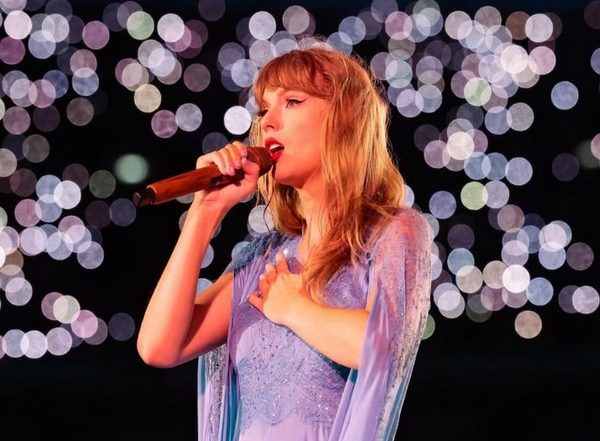 Entertainment News | Taylor Swift Buys Rights to Her First Six Albums