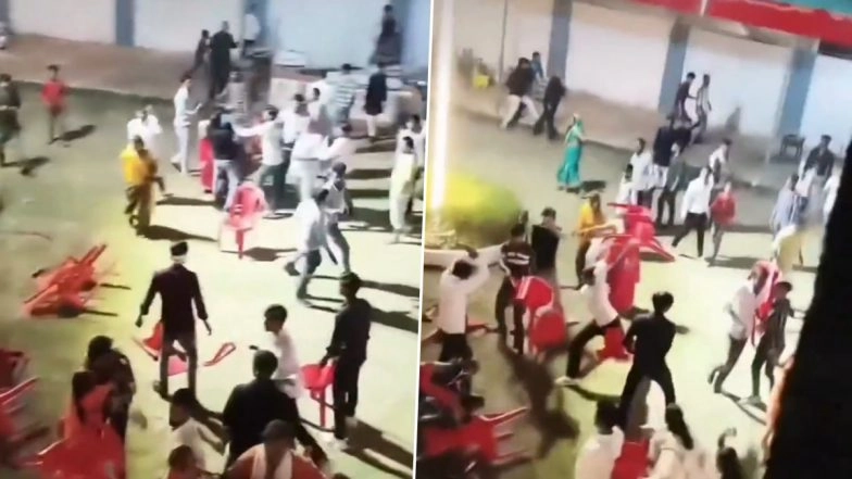 UP Wedding Brawl: Argument Over DJ Song Sparks Violent Clash As Guests Throw Chairs at Each Other in Etawah, Police Respond to Viral Video