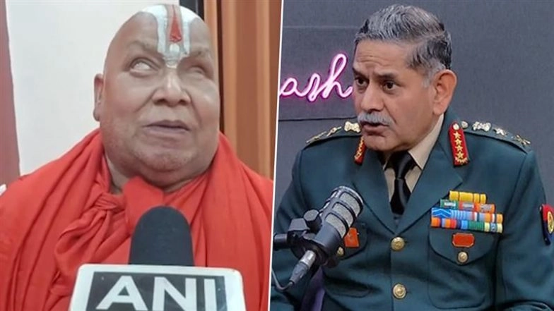 Army Chief General Upendra Dwivedi Receives ‘Diksha’ From Jagadguru Ramabhadracharya in Chitrakoot; Seer Seeks PoK As Guru Dakshina (Watch Video)