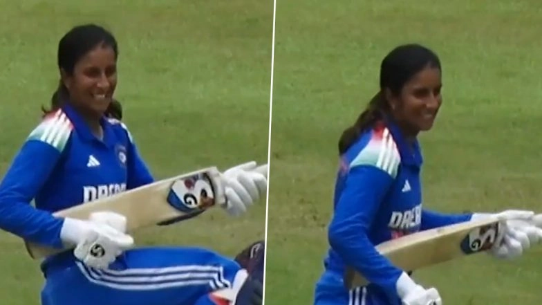 Watch Jemimah Rodrigues' ‘Guitar Celebration’ After Scoring Century During IND-W vs SA-W Women’s Tri-Nation Series 2025 5th ODI (Video Inside)