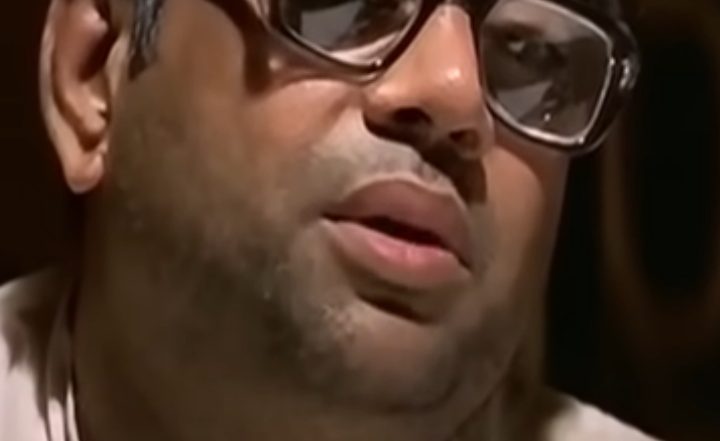 Babu Bhaiya, Dr. Ghungroo & More: Paresh Rawal&rsquo;s Comic Genius in Bollywood Classics