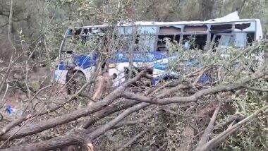Poonch Road Accident: 2 Dead, 25 Injured As Bus Falls Into Gorge in Jammu and Kashmir (Watch Video)