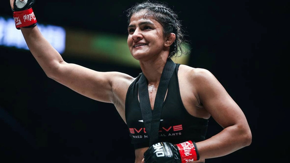 Indian wrestler and mixed martial artist, part of the famous Phogat wrestling family.