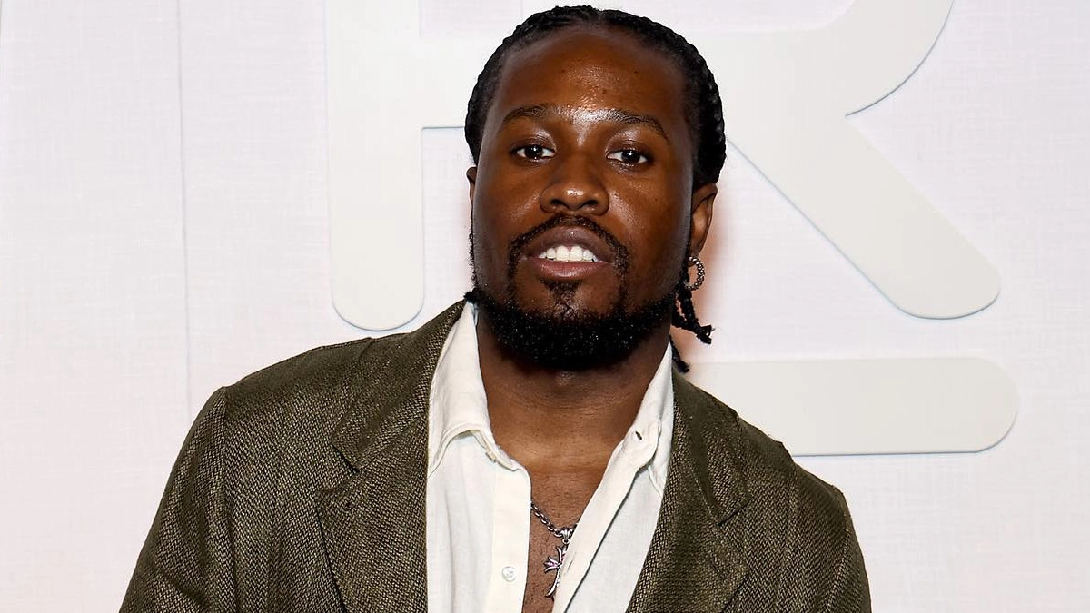 American actor and singer best known for voicing Miles Morales in Spider-Man: Into the Spider-Verse.