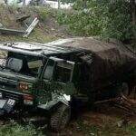 Ramban Road Accident: Army Vehicle Plunges Into 700-Feet Deep Gorge at Battery Chashma in Jammu and Kashmir, 3 Soldiers Killed (Watch Videos)