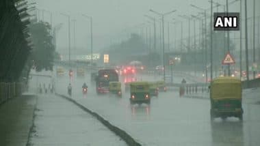 Delhi Weather Update for June 17: IMD Issues Red Alert for Delhi-NCR for Moderate to Heavy Rain, Winds up to 70 km/Hr