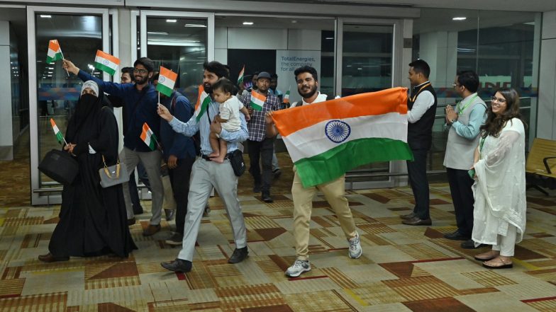 Operation Sindhu: 4,415 Indian Nationals Evacuated So Far in 19 Special Flights From Iran and Israel, Says MEA