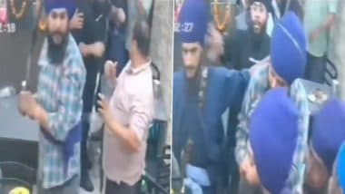 Jalandhar Horror: Group of Nihangs Attack Shopkeeper With Swords, Snatch His Gold Chain Over Delay in Chaap Order in Punjab, Probe Ordered As CCTV Video Goes Viral