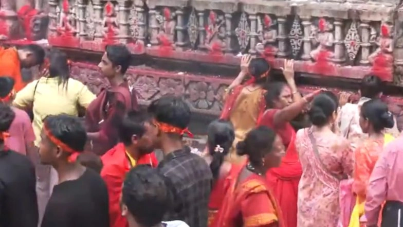 Assam: Devotees Throng Kamakhya Temple for Ambubachi Mela in Guwahati