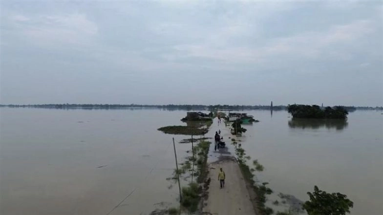 Assam Flood: 14 Die Due to Floods, Landslides Kill 5 As Brahmaputra and Other Rivers Flow Above Danger Mark Amid Relentless Rain; Situation Grim in Morigaon District