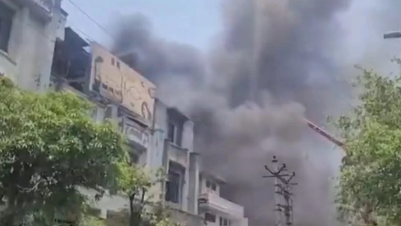 Delhi Fire: Blaze Erupts at Rubber Factory in Mangolpuri Industrial Area, 14 Fire Tenders Rushed To Spot (Watch Video)