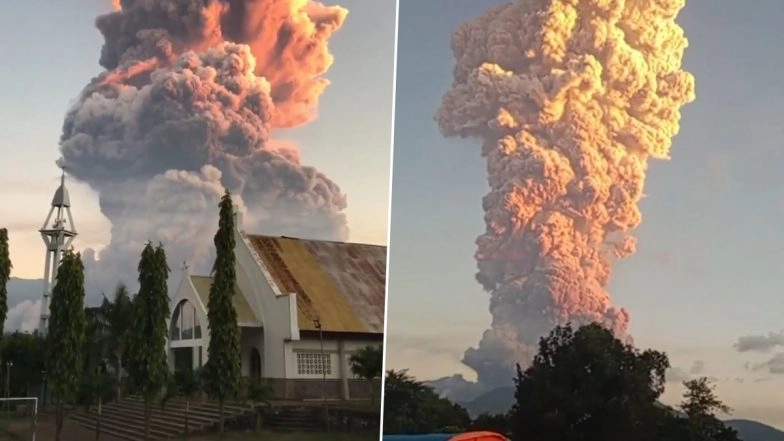 Volcano Erupts in Indonesia Video: Mount Lewotobi Laki-Laki Spews Ash 11 Kilometres High Into Sky After Eruption
