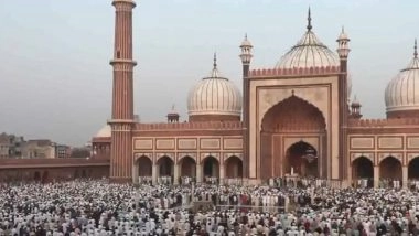 Bakrid Mubarak 2025: Devotees Gather at Jama Masjid in Delhi To Offer Namaz, Celebrate Eid al-Adha (Watch Video)