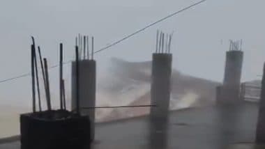 Himachal Pradesh Monsoon Fury: 5-Storey Building Collapses in Shimla, Landslides Block Highways at Multiple Places (Watch Videos)