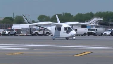 First Electric Plane Landing in US: Beta Technologies’ ALIA CX300 All-Electric Aircraft With Passengers Touches Down at New York’s JFK Airport (Watch Video)