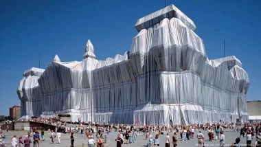 Berlin Pays Tribute to Christo's Iconic 'Wrapped Reichstag'