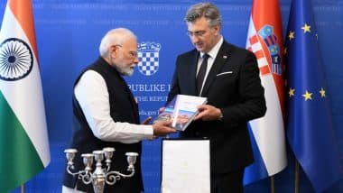 Zagreb: PM Narendra Modi Receives Special Gift From Counterpart Andrej Plenkovic, Vezdin’s Sanskrit Grammar Written by Croatian Missionary in 1790 (See Pic)