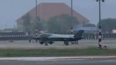 UK Navy’s F-35 Fighter Jet From HMS Prince of Wales Makes Emergency Landing in Kerala’s Thiruvananthapuram Airport Due to Fuel Shortage (Watch Video)