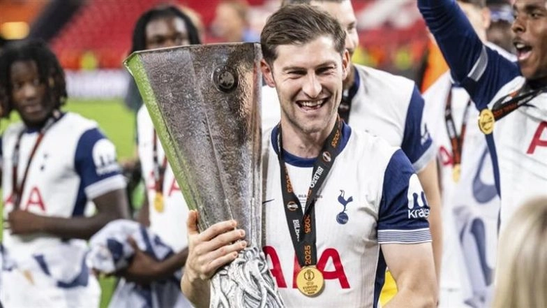 Tottenham Hotspur Extends Ben Davies' Contract Until June 2026