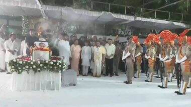 Vijay Rupani Funeral: Former Gujarat CM’s Last Rites Performed With Full State Honours in Rajkot (Watch Videos)